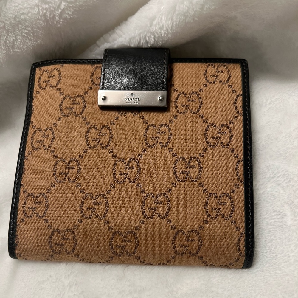 Gucci canvas folio compact wallet